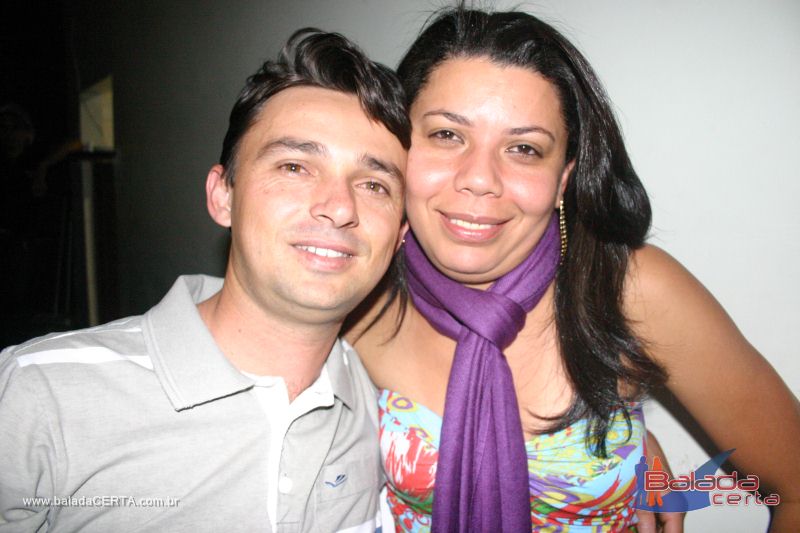 Balada: Fotos de sbado no Ca	apa em Valparazo - GO