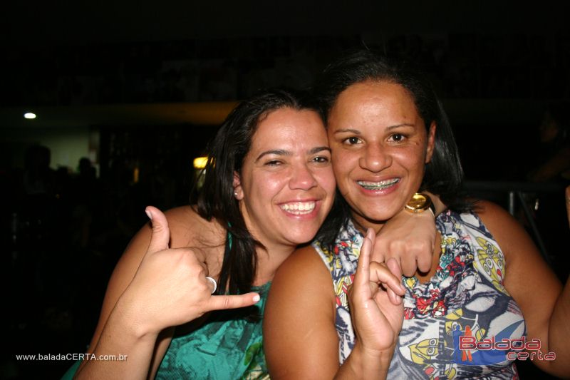Balada: Fotos de sbado no Ca	apa em Valparazo - GO