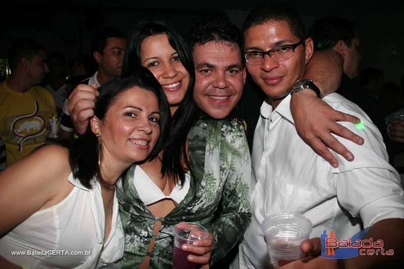 Balada: October Night Niver do Fabinho em Braslia - DF