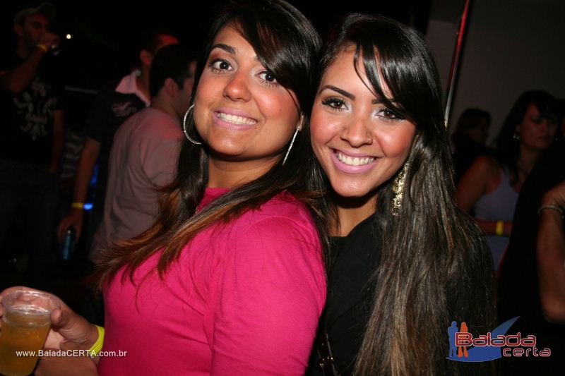 Balada: October Night Niver do Fabinho em Braslia - DF
