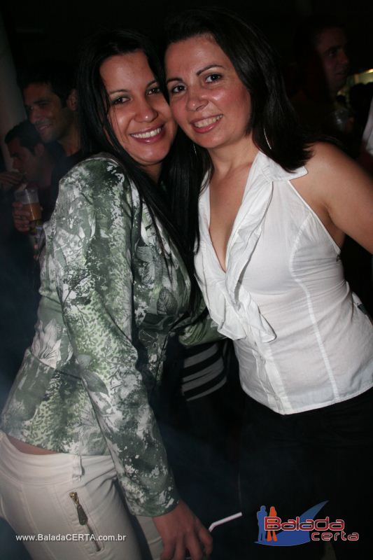 Balada: October Night Niver do Fabinho em Braslia - DF