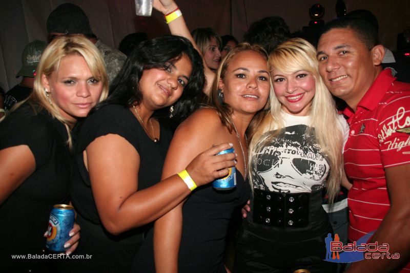 Balada: October Night Niver do Fabinho em Braslia - DF