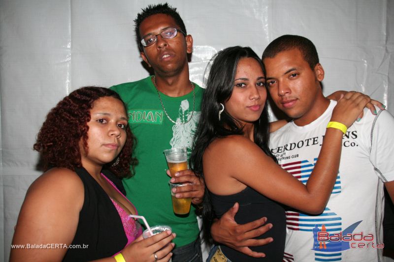 Balada: October Night Niver do Fabinho em Braslia - DF