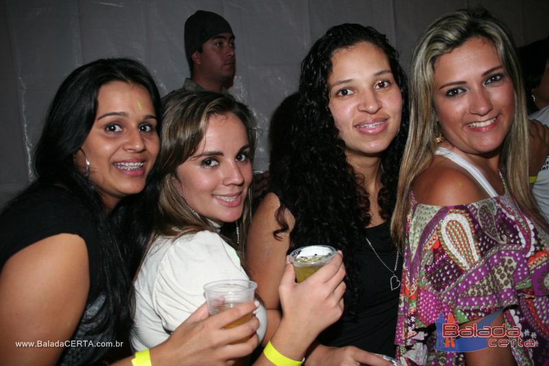 Balada: October Night Niver do Fabinho em Braslia - DF
