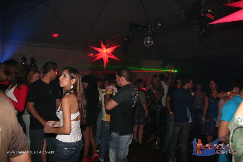 Balada: October Night Niver do Fabinho em Braslia - DF