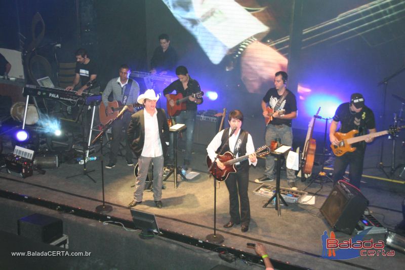 Balada: Show de Chitozinho & Xoror na Via Stadium em Taguatinga - DF