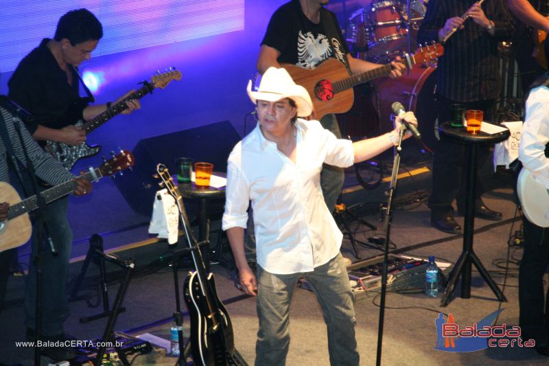 Balada: Show de Chitozinho & Xoror na Via Stadium em Taguatinga - DF