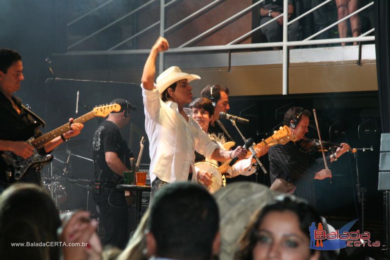 Balada: Show de Chitozinho & Xoror na Via Stadium em Taguatinga - DF