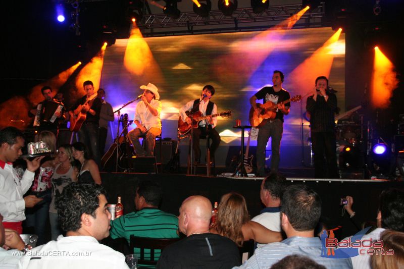 Balada: Show de Chitozinho & Xoror na Via Stadium em Taguatinga - DF