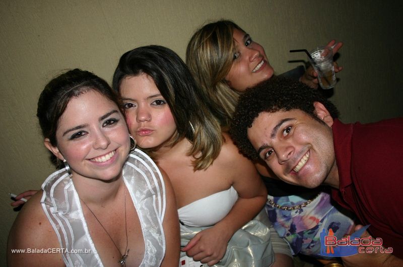 Balada: Private Previa Caldas