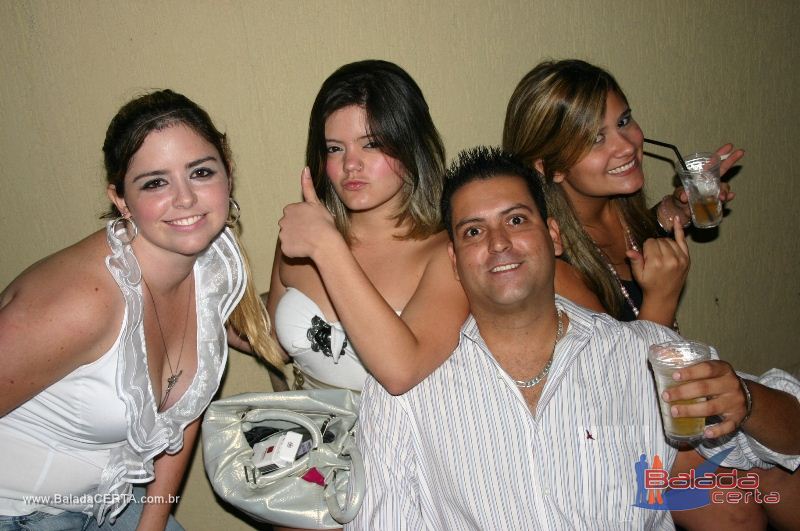 Balada: Private Previa Caldas