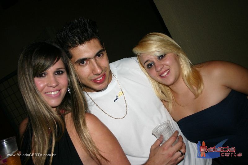 Balada: Private Previa Caldas