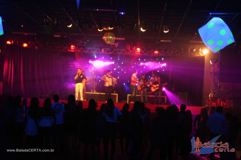 Balada: Violada Universitria - Guilherme & Giulliano