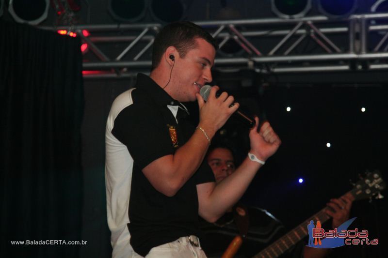 Balada: Violada Universitria - Guilherme & Giulliano