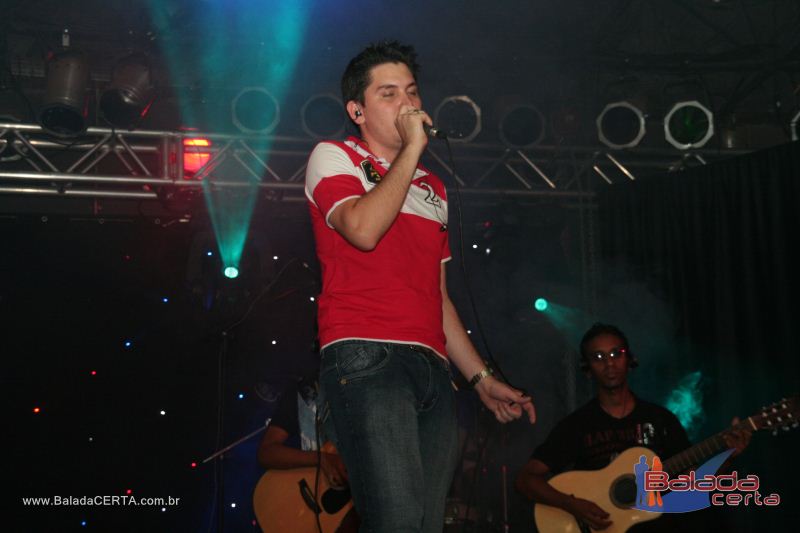 Balada: Violada Universitria - Guilherme & Giulliano