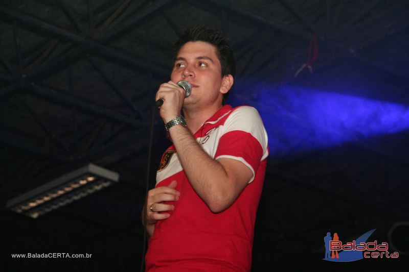 Balada: Violada Universitria - Guilherme & Giulliano