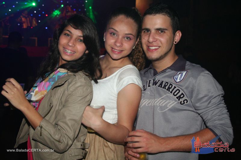 Balada: Violada Universitria - Guilherme & Giulliano