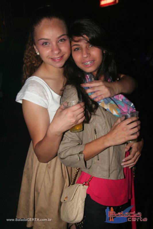 Balada: Violada Universitria - Guilherme & Giulliano