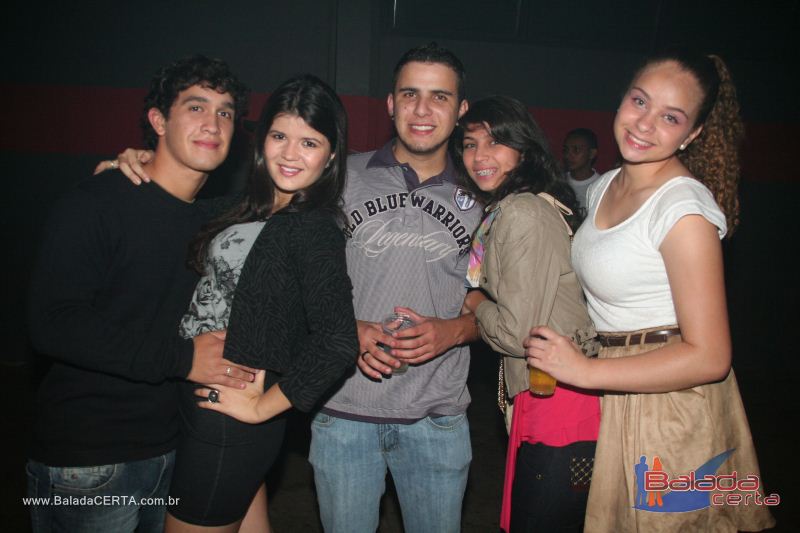 Balada: Violada Universitria - Guilherme & Giulliano