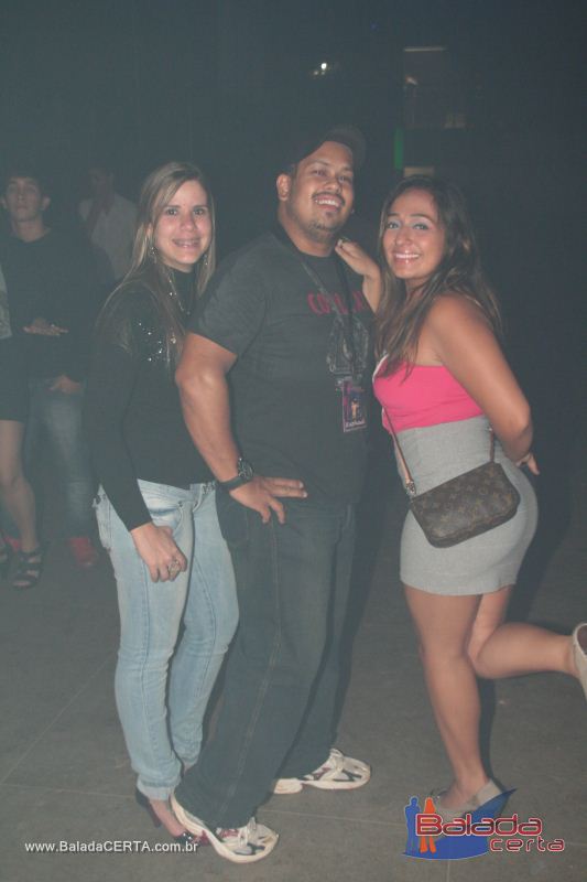 Balada: Violada Universitria - Guilherme & Giulliano