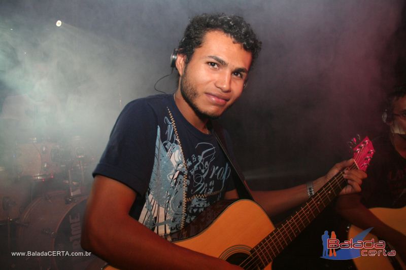 Balada: Violada Universitria - Guilherme & Giulliano