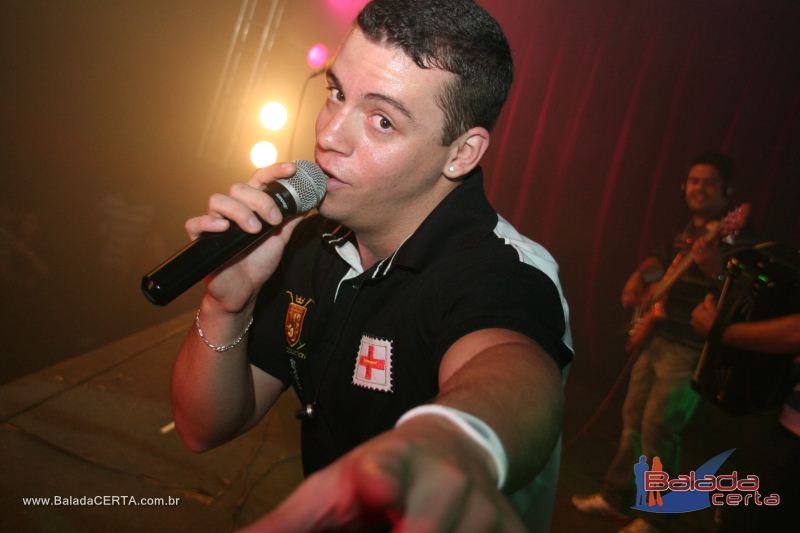 Balada: Violada Universitria - Guilherme & Giulliano