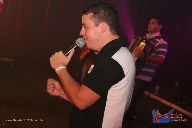 Balada: Violada Universitria - Guilherme & Giulliano