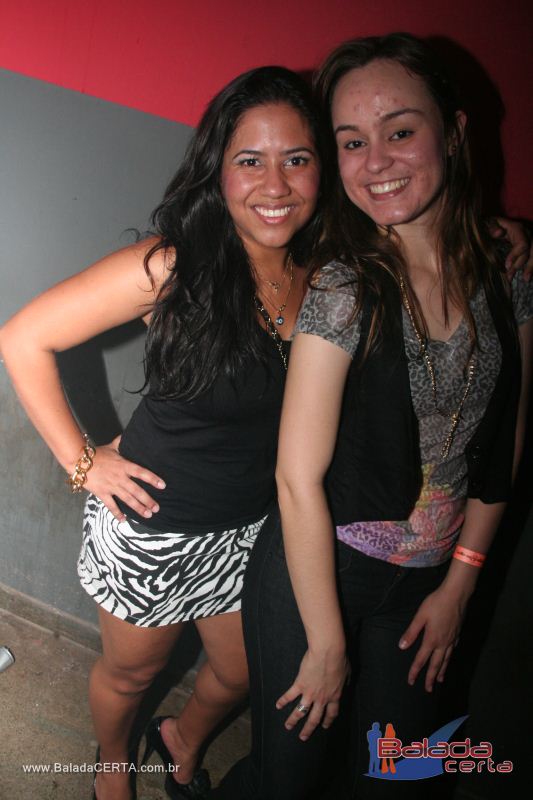 Balada: Violada Universitria - Guilherme & Giulliano