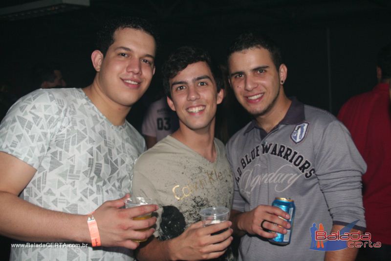 Balada: Violada Universitria - Guilherme & Giulliano