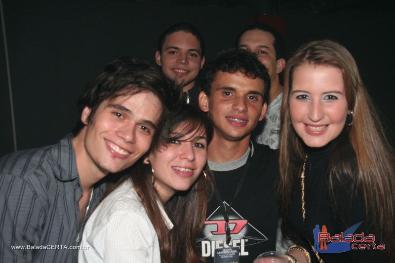 Balada: Violada Universitria - Guilherme & Giulliano