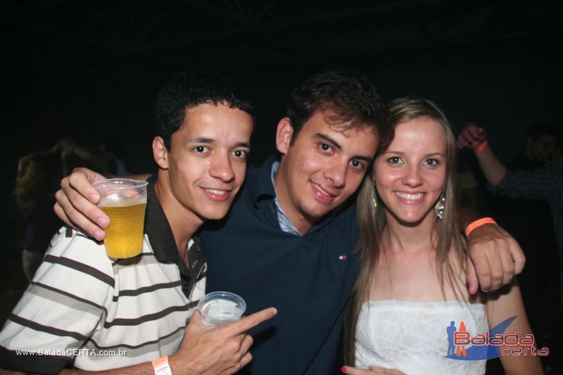 Balada: Violada Universitria - Guilherme & Giulliano