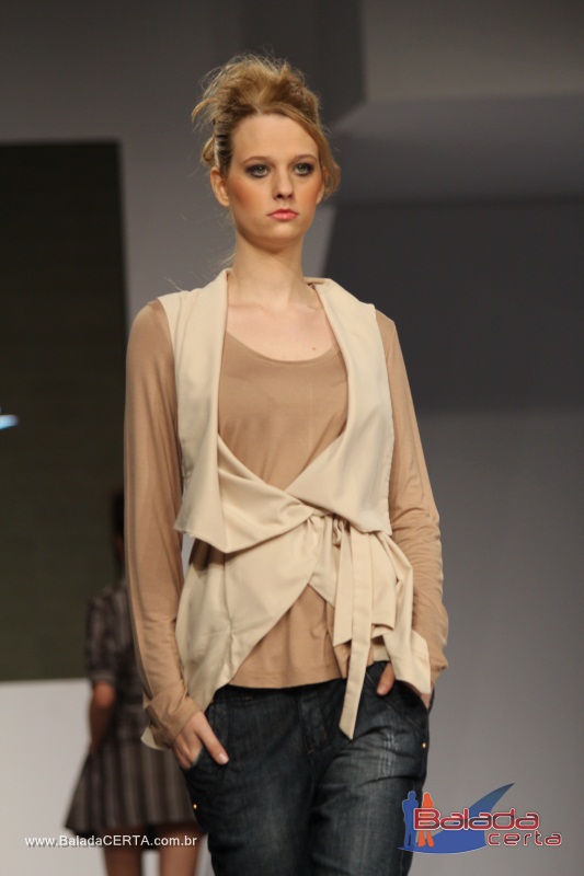 Balada: Claro Park Fashion 2011