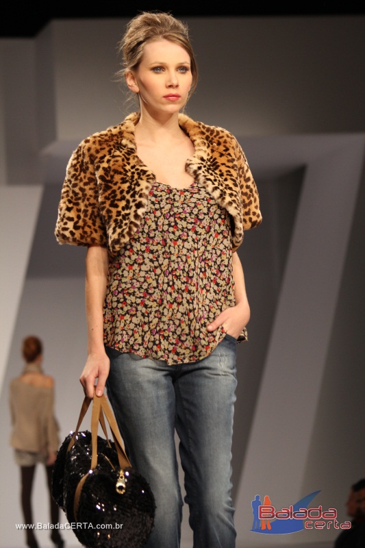 Balada: Claro Park Fashion 2011