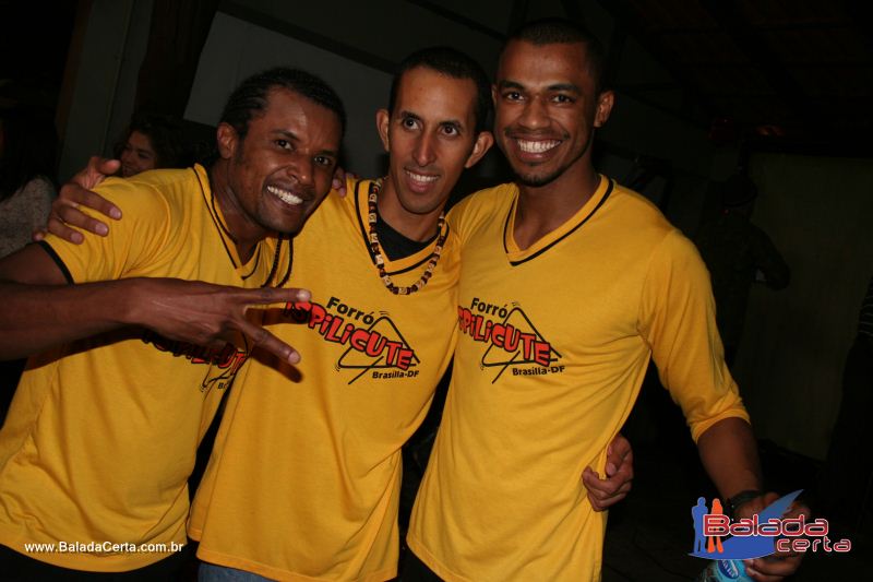 Balada: Fotos de Sexta no Forr� Ispilicute no Setor de Clubes Sul - DF