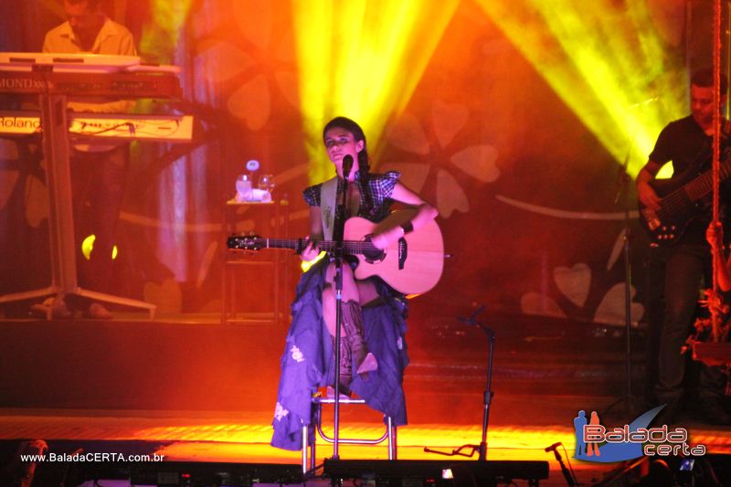 Balada: Show Paula Fernandes