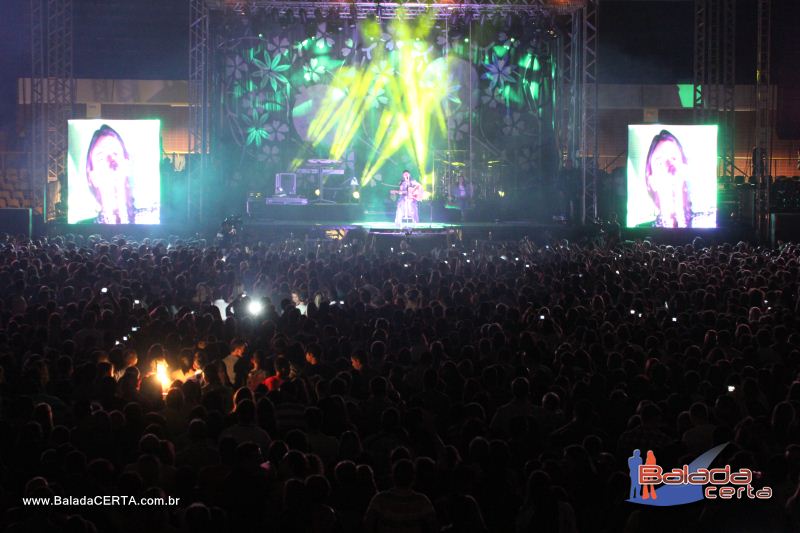 Balada: Show Paula Fernandes