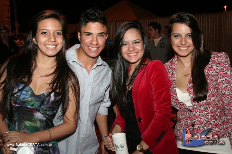 Balada: Show Paula Fernandes