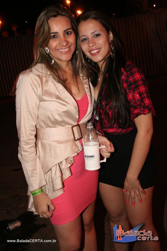 Balada: Show Paula Fernandes