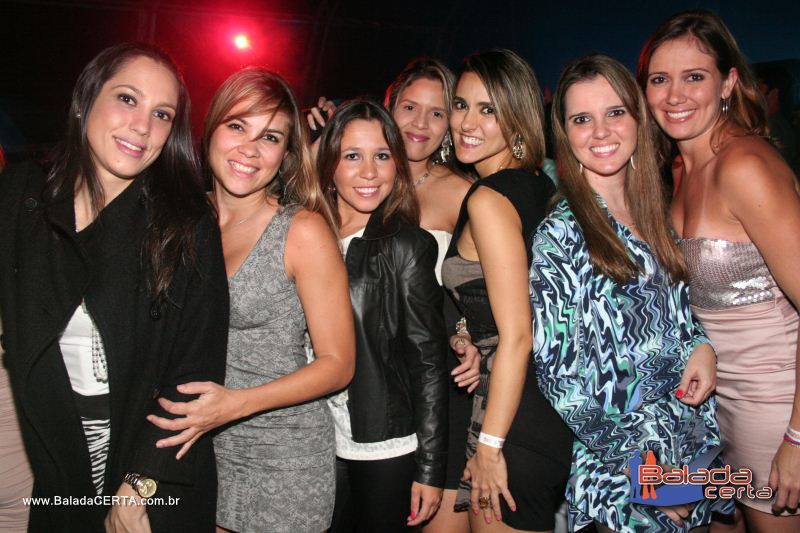 Balada: Show Paula Fernandes