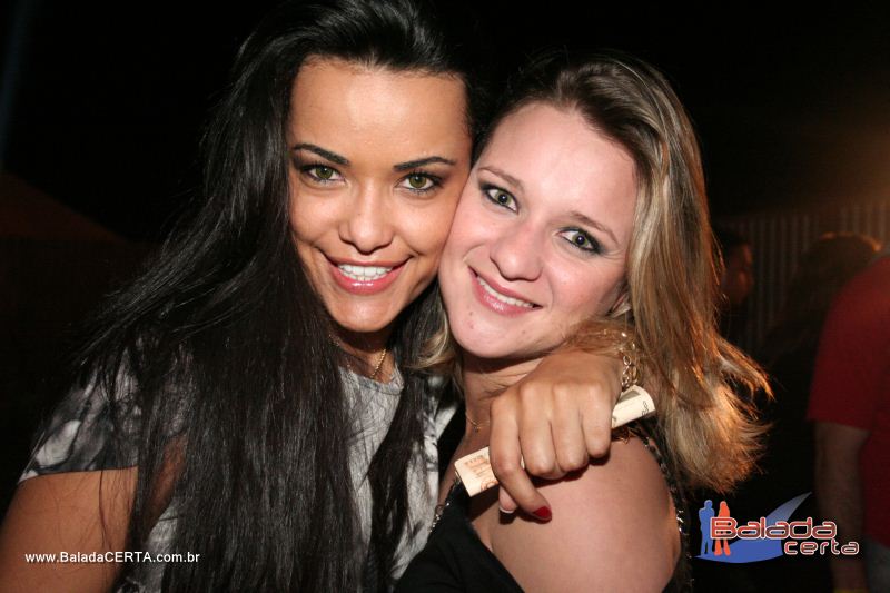 Balada: Show Paula Fernandes