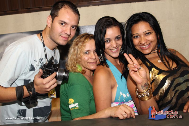 Balada: Fotos de domingo no Showrrasco OS Lendrios - Fazenda Sucupira - Riacho Fundo I