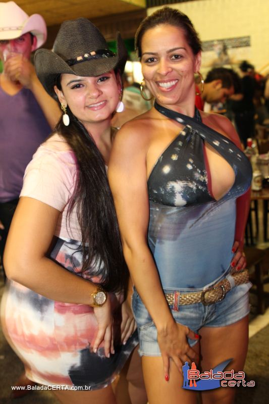 Balada: Fotos de domingo no Showrrasco OS Lendrios - Fazenda Sucupira - Riacho Fundo I