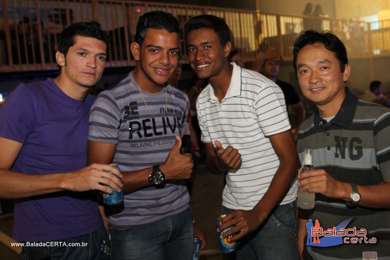 Balada: Fotos de domingo no Showrrasco OS Lendrios - Fazenda Sucupira - Riacho Fundo I