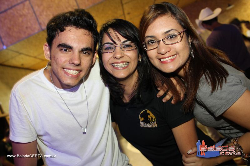 Balada: Fotos de domingo no Showrrasco OS Lendrios - Fazenda Sucupira - Riacho Fundo I