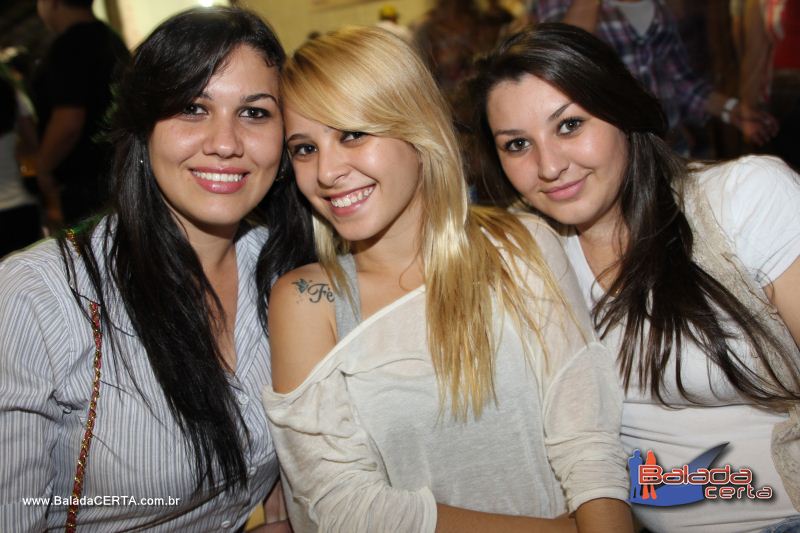 Balada: Fotos de domingo no Showrrasco OS Lendrios - Fazenda Sucupira - Riacho Fundo I