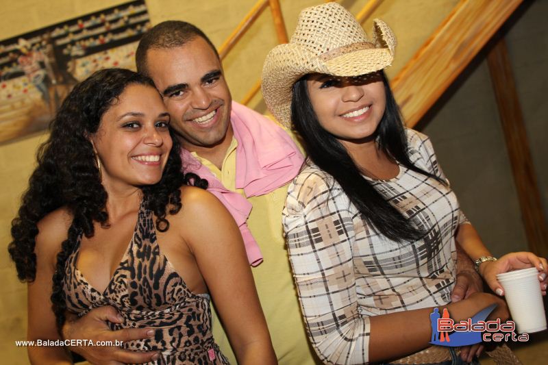 Balada: Fotos de domingo no Showrrasco OS Lendrios - Fazenda Sucupira - Riacho Fundo I