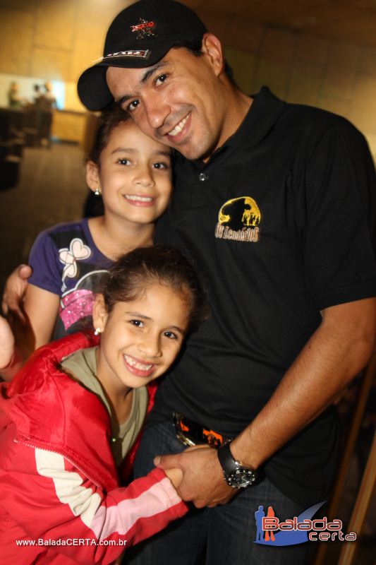 Balada: Fotos de domingo no Showrrasco OS Lendrios - Fazenda Sucupira - Riacho Fundo I