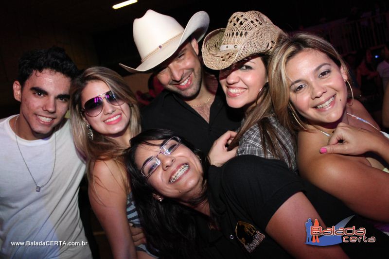 Balada: Fotos de domingo no Showrrasco OS Lendrios - Fazenda Sucupira - Riacho Fundo I