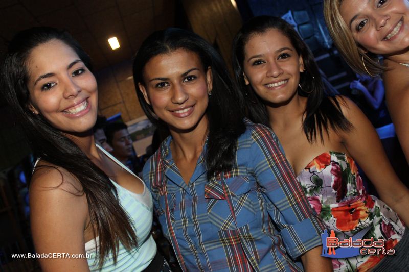 Balada: Fotos de domingo no Showrrasc�o OS Lend�rios - Fazenda Sucupira - Riacho Fundo I