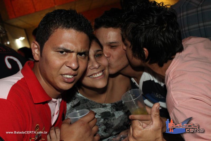 Balada: Fotos de domingo no Showrrasc�o OS Lend�rios - Fazenda Sucupira - Riacho Fundo I